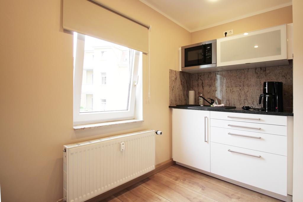 Apartments Roehrstrasse Weimar  Phòng bức ảnh